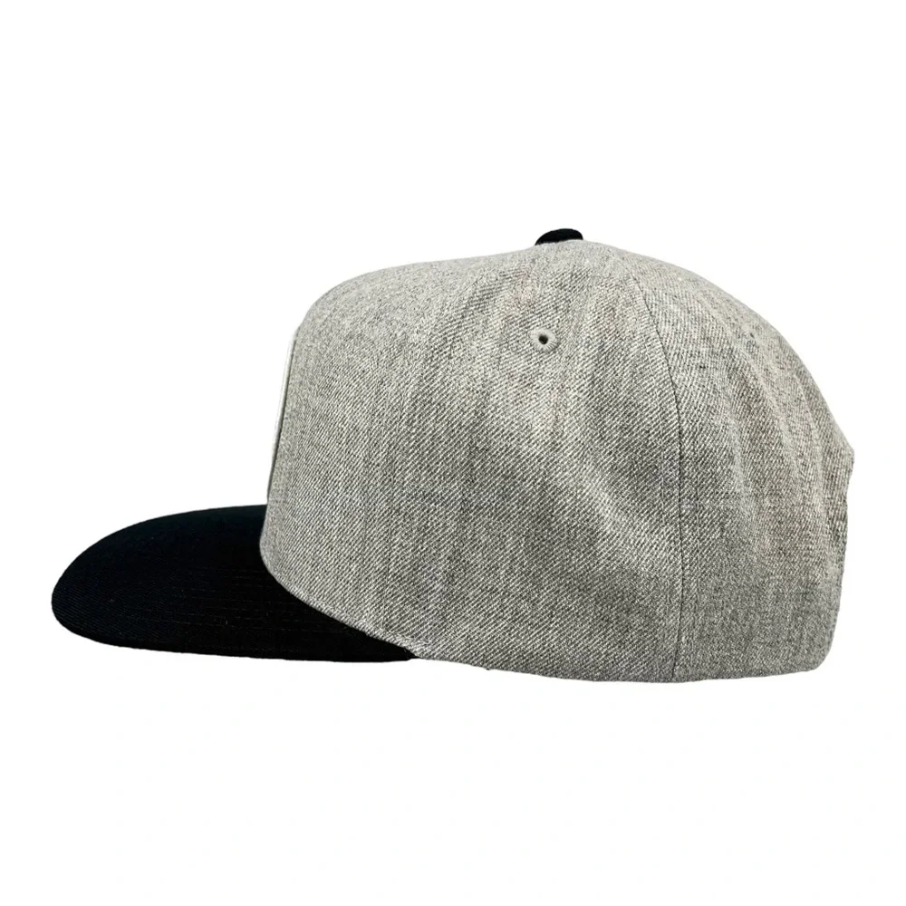 Brixton Gray & Black Circle Patch Logo Flat Bill Snapback‎ Cap Hat